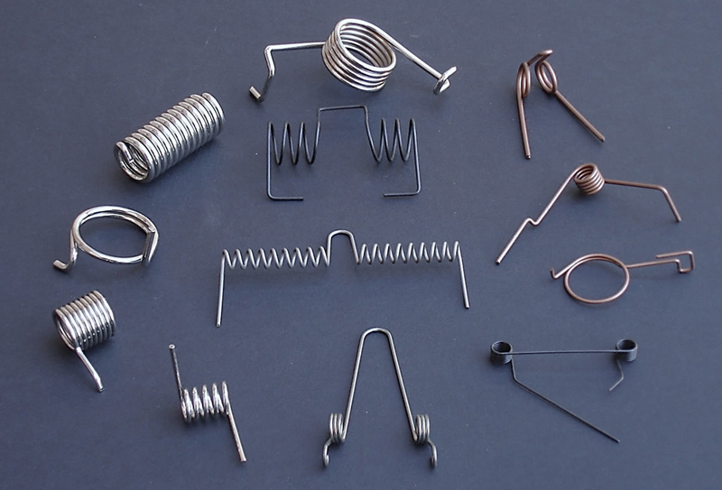 Macho Engineering Industries HELICAL SPRINGS